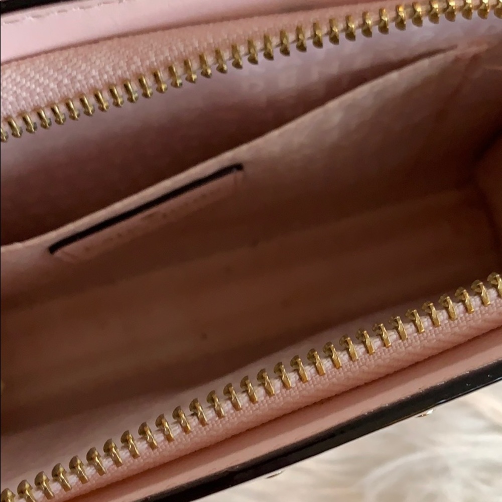 Kate Spade wristlet - Picture 5 of 5
